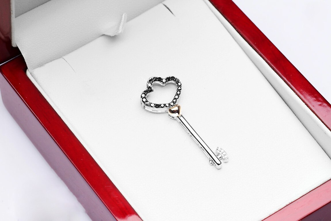 Emaga Złoty wisiorek WXD3424 - Diament